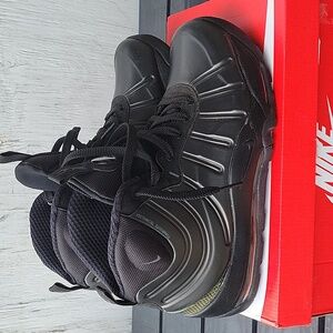 Nike Air Bakin Foamposite